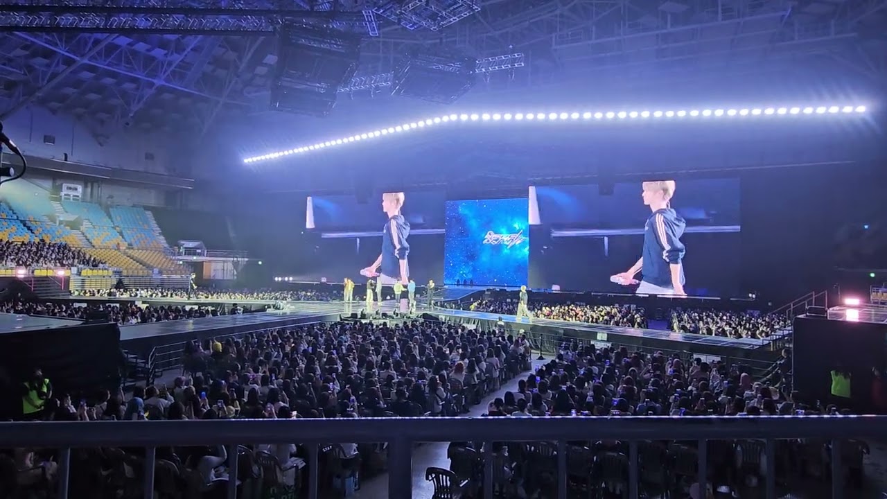 251004 ZEROBASEONE HERE & NOW WORLD TOUR IN SEOUL - Hanbin and