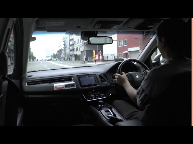 ホンダ ヴェゼル ハイブリッド 外観はスタイリッシュだが中身は 運転のしやすさ 乗り心地 燃費チェック 車情報車大好き