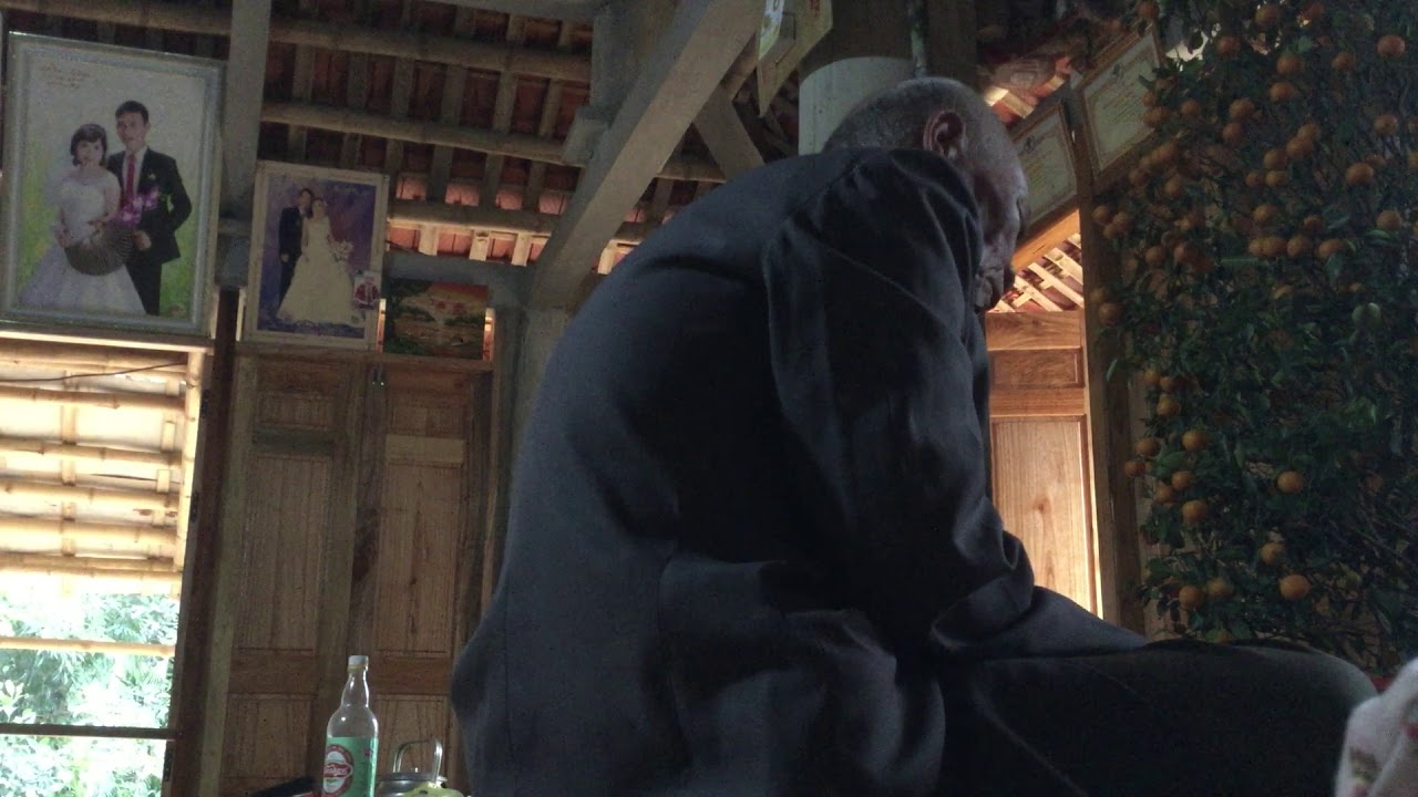 Cúng ngày 1 tết, mo mường ngày 01 tết