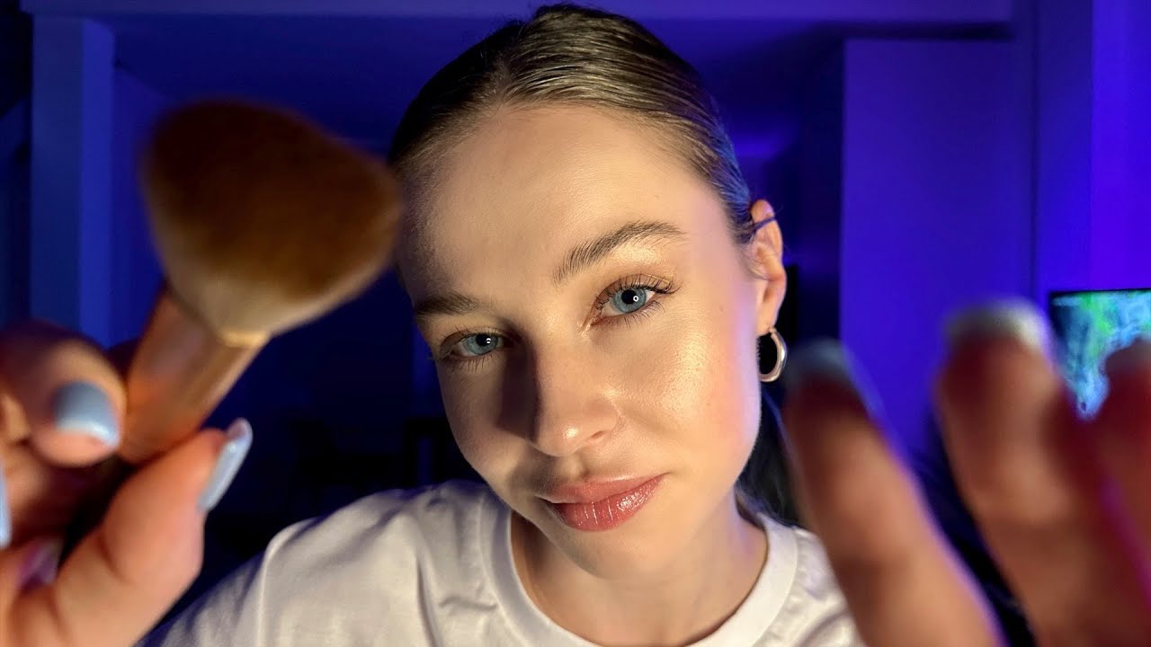 Touch asmr. Valoulette ASMR. АСМР Belle. Sarah Bella ASMR. Eyes without a face.