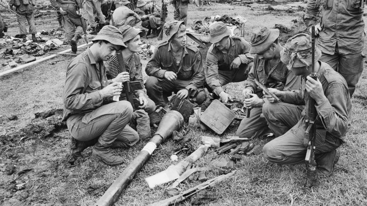 When Navy SEALs Were Surrounded in Vietnam — And Ghosts in the Trees Saved Them