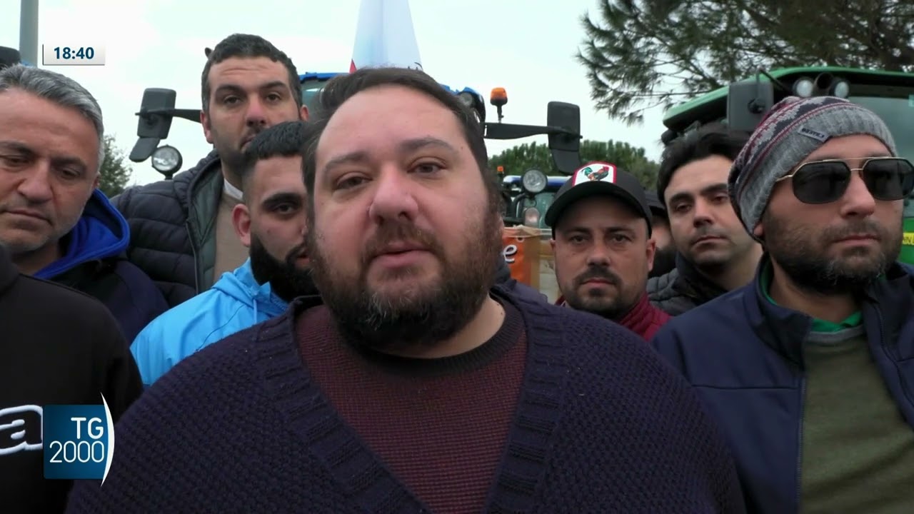 Protesta dei trattori da Caserta a Milano