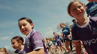 Carrera solidaria Correr Hace Amigos 2026 | Mayoral ®