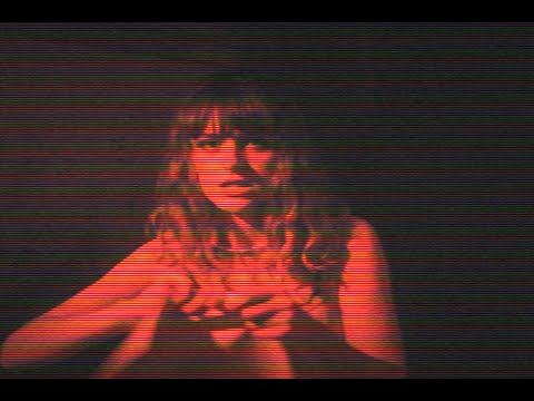 Chloe Slater - Tiny Screens (Music Video)