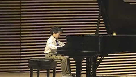Daniel 2010 Piano Recital - F. Spindler Sonatina o...