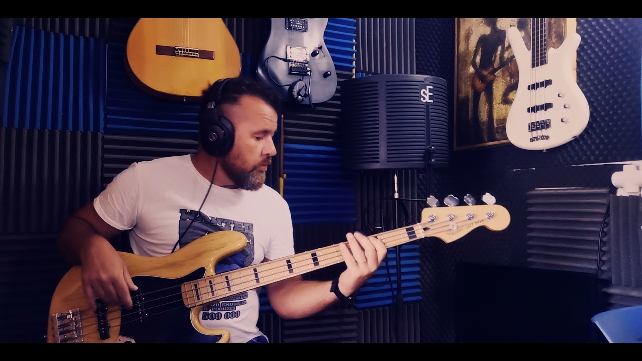 LOS RONALDOS (por las noches )Bass cover