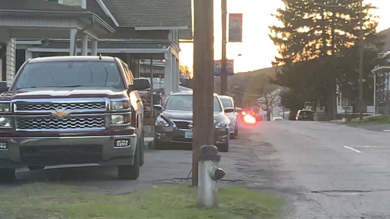 Rescue 23 responding to a accident in Williamstown YouTube