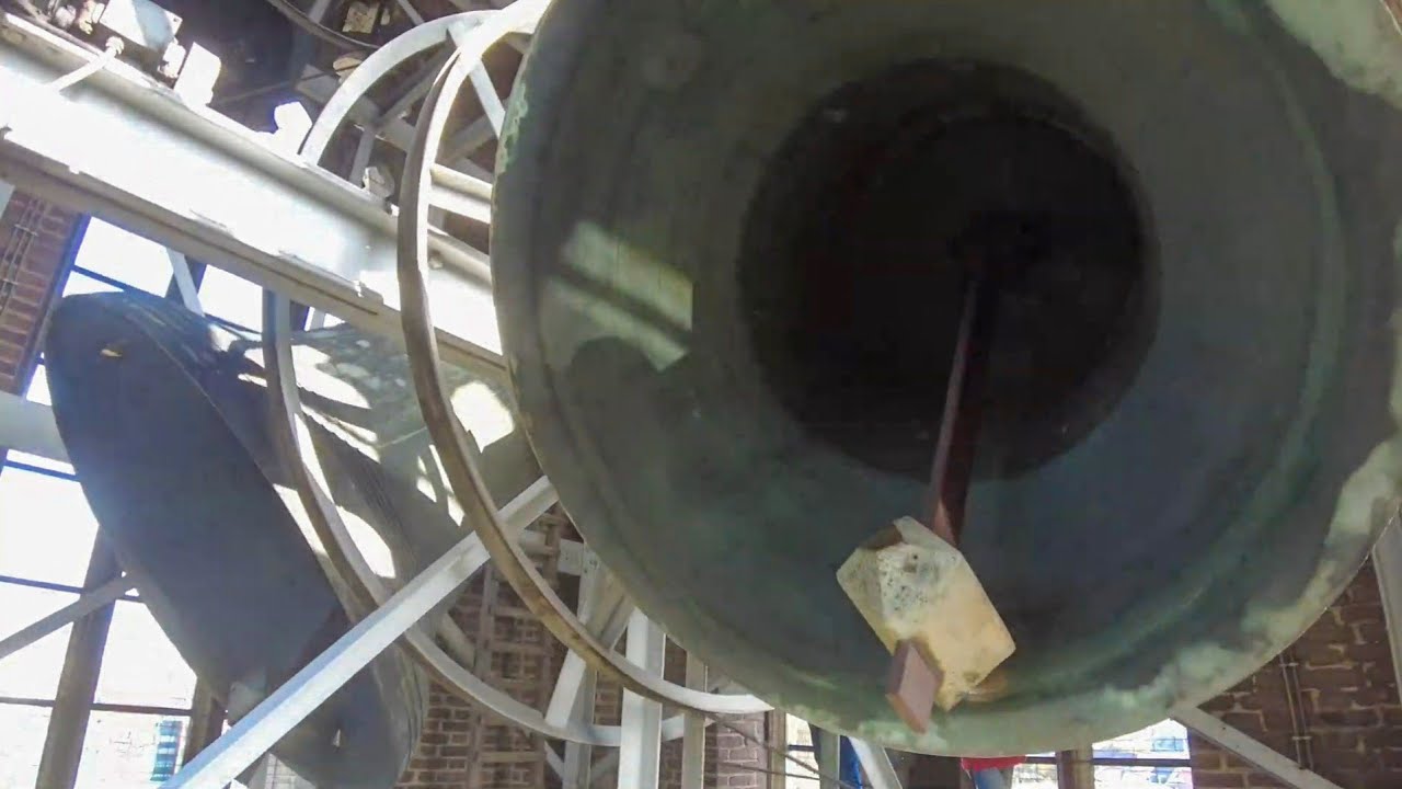 Roermond, kerkklokken Sint Christoffelkathedraal