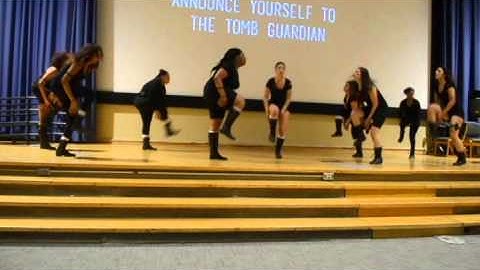 Pi Epsilon Chapter of SLG - Royal Family Yard Show at OSU