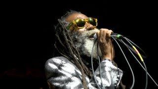 Don Carlos feat. Dub Vision - "Favorite Cup" - Live at Cervantes chords