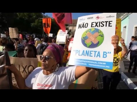 Video: Il Presidente Brasiliano Incolpa Gli Incendi Sulle Organizzazioni Non Governative