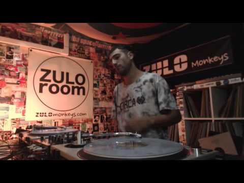 ENZO DC - Play Me - Punta del Este (Zulo Room)