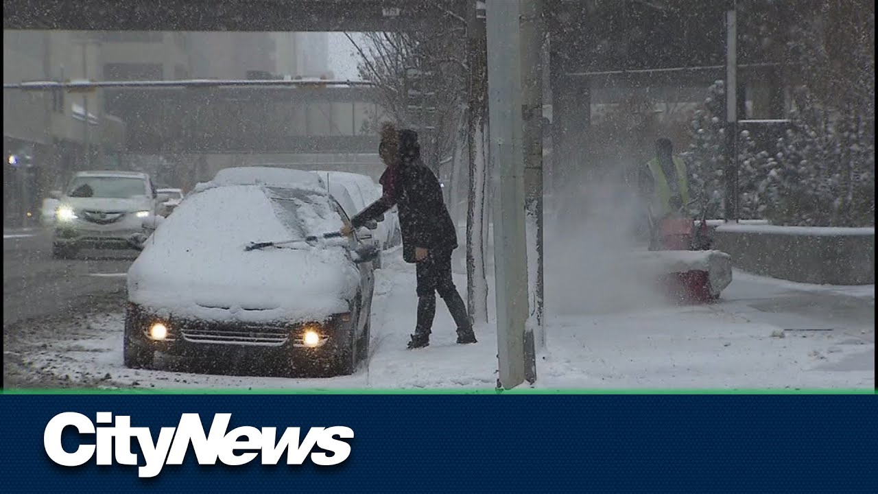 Calgary’s deep freeze creates challenges for outdoor workers