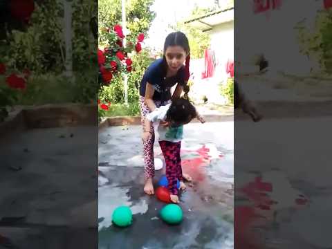 Aru enjoy balloon🎈🎈popping#shorts