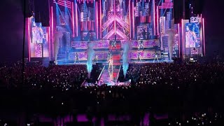 Sold Out Minaj got the entire Arena lit up Like a Christmas Tree! 🎄 Nicki Minaj -Gag City Birmingham