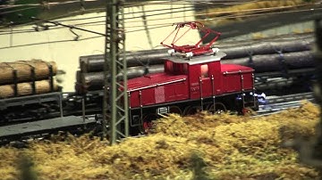 New Electrified Section: Märklin Modelleisenbhan Anlage, Marklin Modeltrain Layout