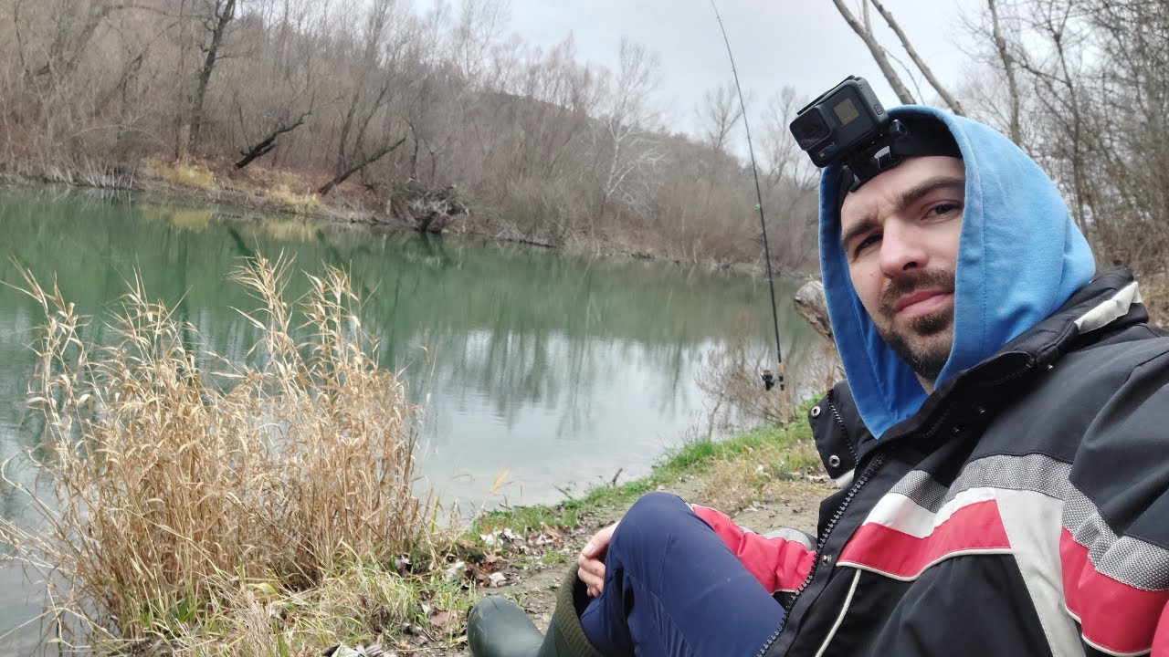 Pescuit la Prut in Decembrie  . Noroi si drone