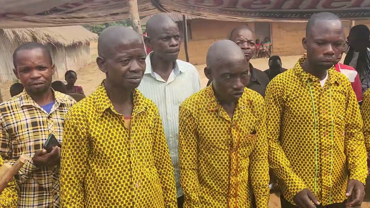 Musique Chrétienne YANSI: Chorale VOCALE - Village Dakar/Polombua, Collectivité Dwe/Bulungu: