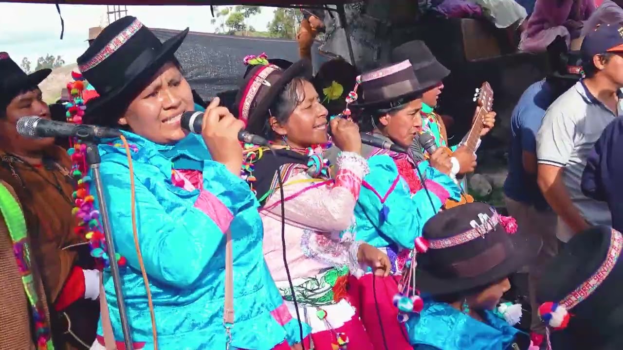 LOS CLAVELES DE VINCHOS CARNAVAL RURAL DESDE RANCHA 2022 // FINAL  /  RIKCHARIY LLAQTALLAY