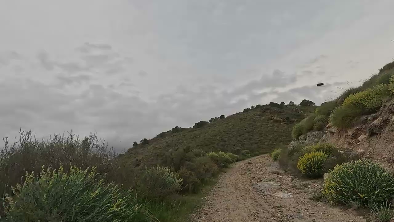 mtb electrica bajando los tuneles