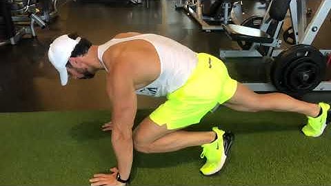 How to Perform A Push Up To Mountain 🏔 Climber Exercise