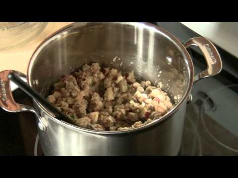 How to Make French Apple Sausage Stuffing