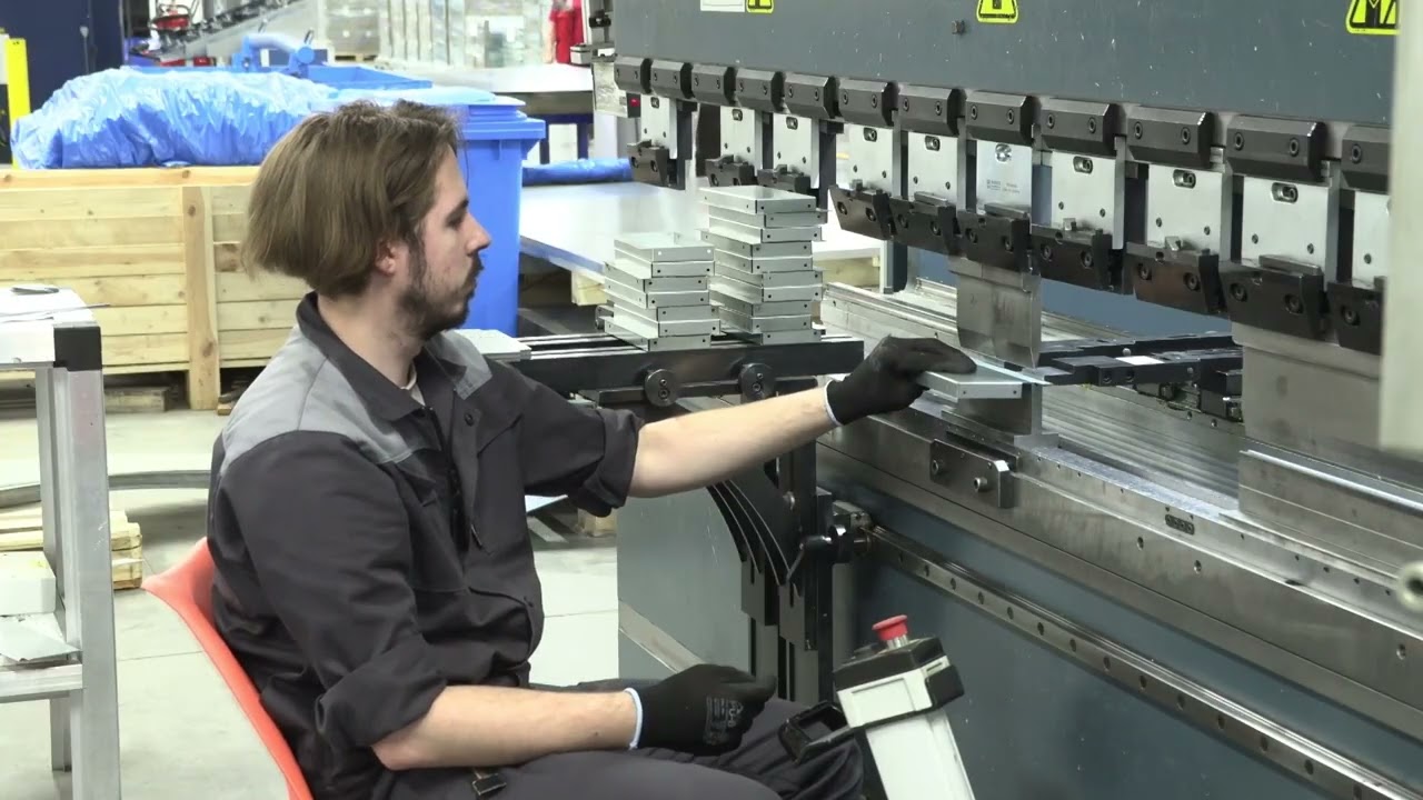 Президент России Владимир Путин по ВКС дал старт новому заводу «Шафт Технолоджи» в Киржаче