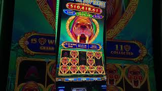 ON A CRUISE! CAN I HIT A JACKPOT ON TRIPLE SUPREME #slot #madlucky #casino #cruise