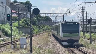 E233系6000番台H026編成各駅停車桜木町行き(警笛あり)&DD200-6到着 長津田駅