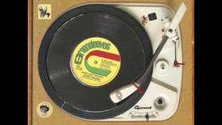 Video thumbnail of "Johnny Osbourne - Never Stop Fighting & Roots Radics - Never Stop Dub"