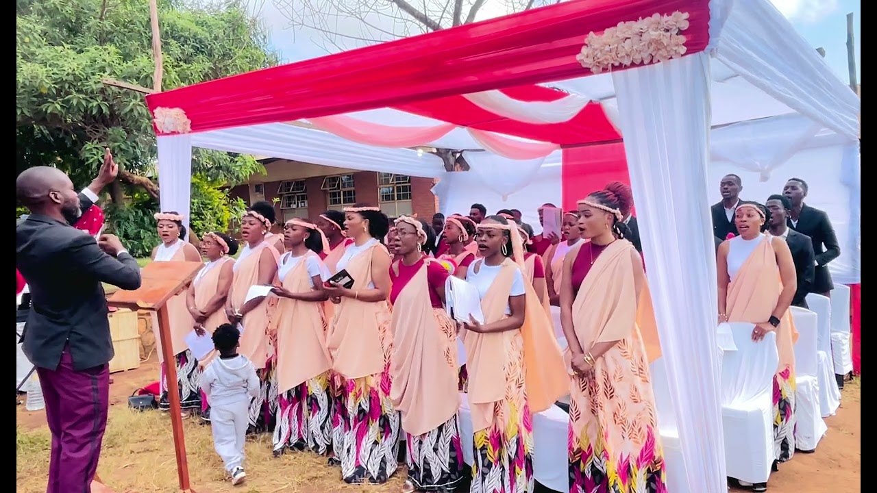 Unitakase na Maji Yako Bwana by Holy Spirit Choir