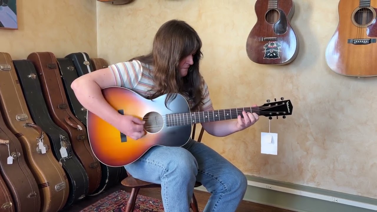 Morgan Harris plays Peep O’Day at Mass Street Music in Lawrence, KS.