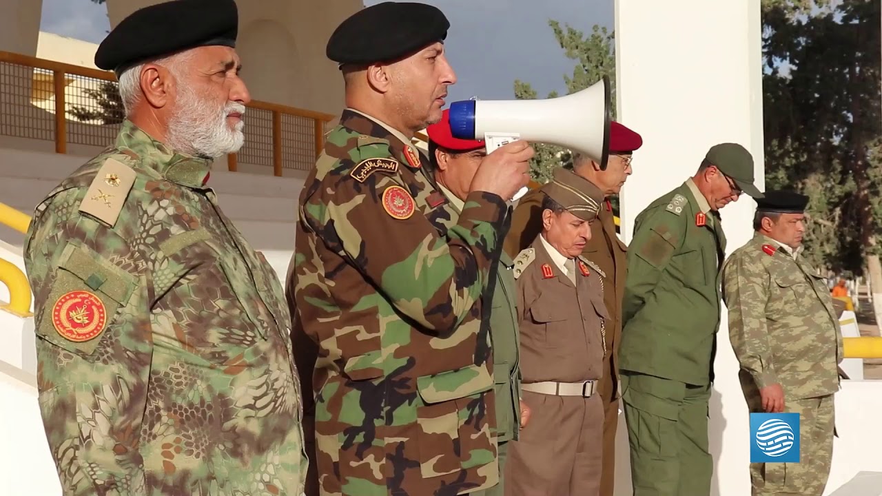 الفريق أول ركن محمد الحداد يتفقد مراحل الإعداد والتأهيل لطلبة دفعة قادة بركان الغضب