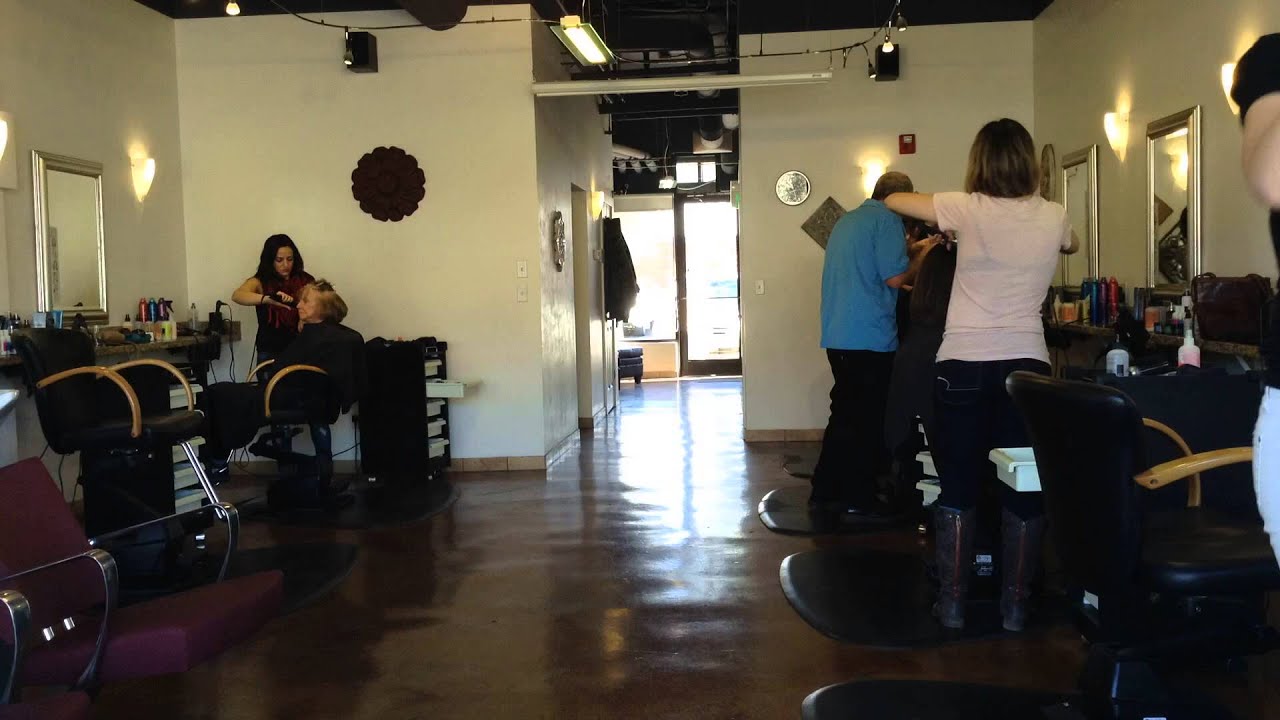Chicago Hair Salon Time Lapse 2 hours in 23 sec