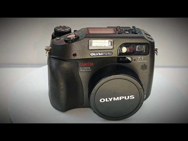 OLYMPUS CAMEDIA C-7070, OLYMPUS ED WIDE ZOOM LENS 5.7-22.9mm 1:2.8