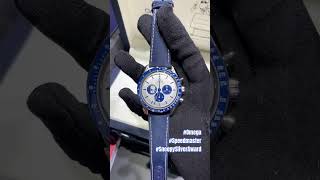 Omega Speedmaster Snoopy Sliver Award 3.10.32.42.50.02.001 #omega #snoopy