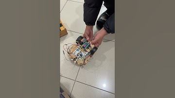 Robot sensor ultrasonico David Vera 8EGB C