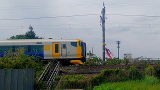 【千葉県】復活の千葉特急色 栗山川横断するE257系500番台「臨時特急しおさい82号」東京行 横芝光町 総武本線