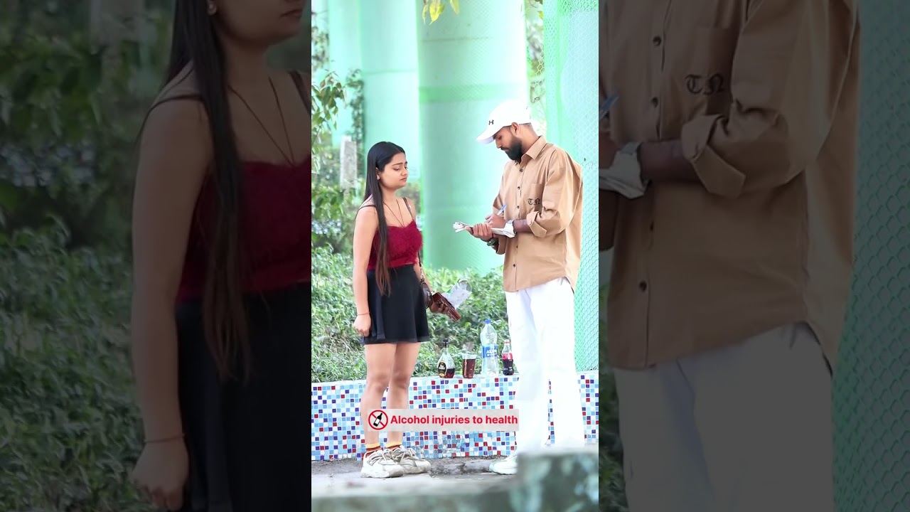 खुलेआम ये सब करते हुए पकड़ी गईं लड़की 🤣🤣#trending #funny #viral #comedy