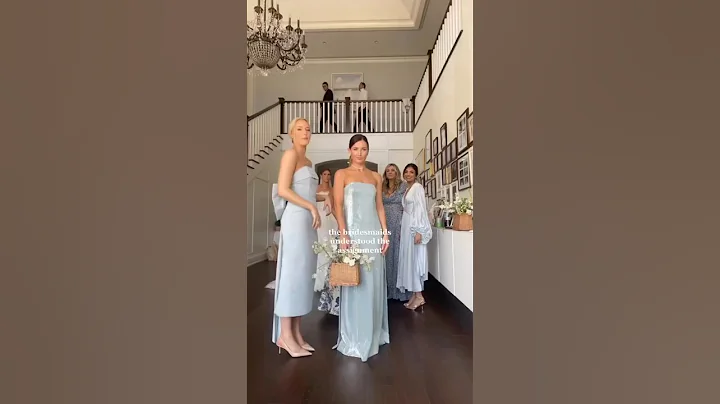 When your bridesmaids understand the assignment 👏 Via: @henrinnoeljewelry #wedding #weddingshorts - DayDayNews