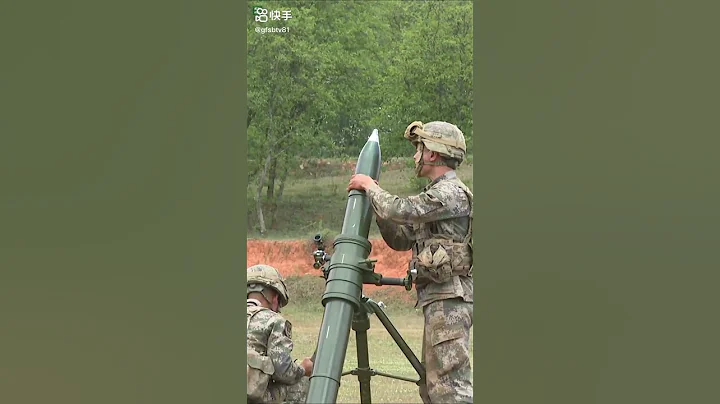 China army recruits training mortar＃PLA＃War weapon - DayDayNews