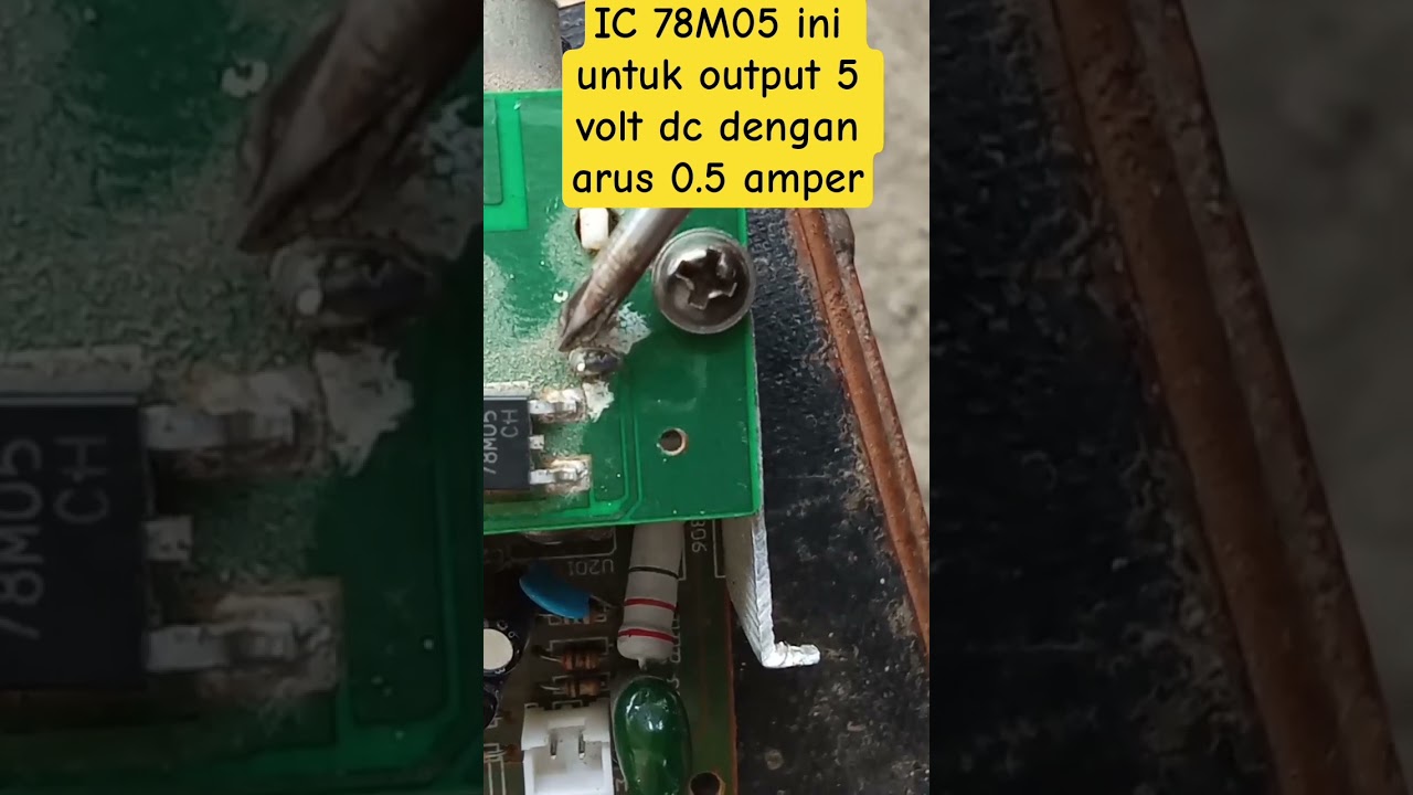 Data IC Regulator 78M05 