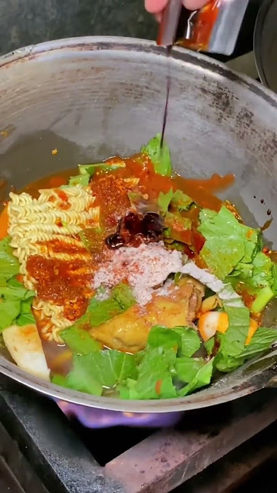 Seblak mix indomie rendang🤤🤤🤤 by seblak kocepat #food #asmrfood #kuliner #cooking #seblak #asmr