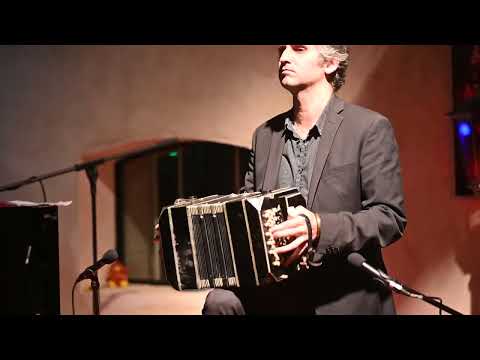 Sebastian Volco et Pablo Gignoli interprètent Volver