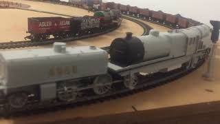 Heljan Beyer Garratt 4986 in photographic grey (1)