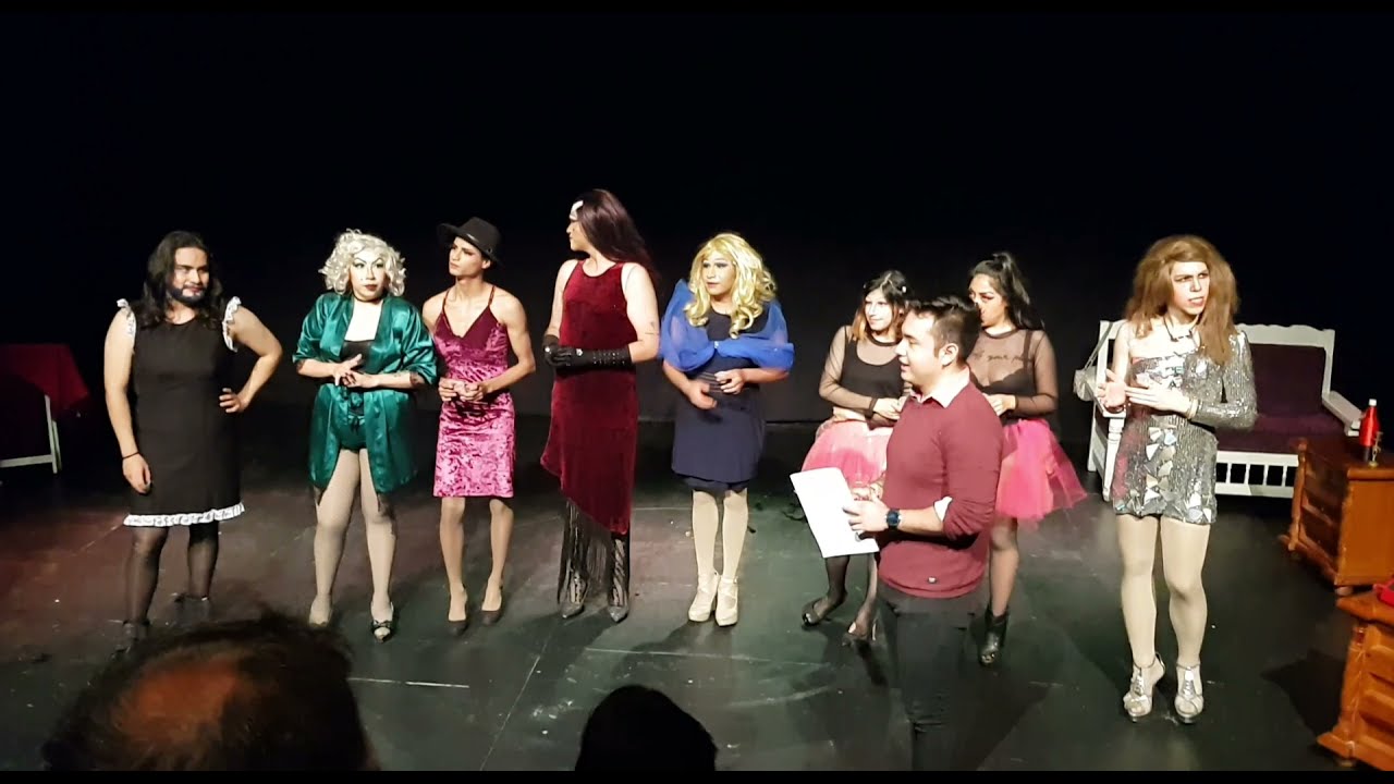 7 MUJERES OBRA DE TEATRO - YouTube