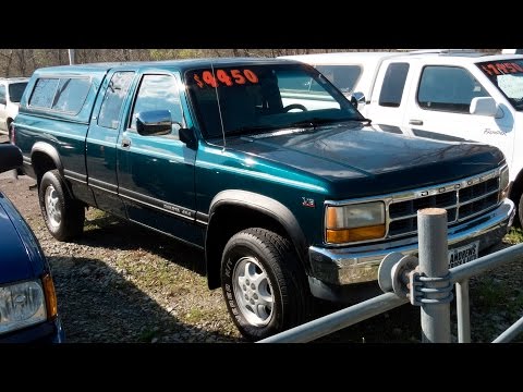 1995 Dodge Dakota SLT V8 4x4 Club Cab | Full Tour & Start Up