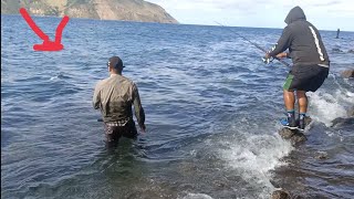 Fighting for big Kahawai.Fishing at Huia point. Rock fishing in AUCKLAND.Rock fishing in New Zealand