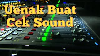 Video voorbeeld van "Instrumen Dangdut Koplo Jernih Enak Buat Cek Sound.."