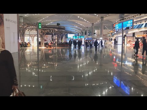 Video: Aukščiausias oro uostas pasaulyje